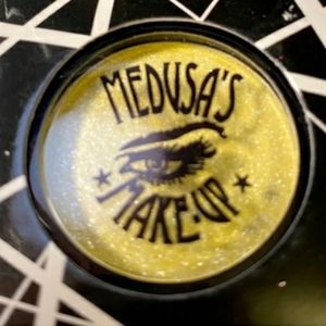 🌟ELECTRO YELLOW Medusa Makeup DISCONTINUED Eyeshadow NWOBOX